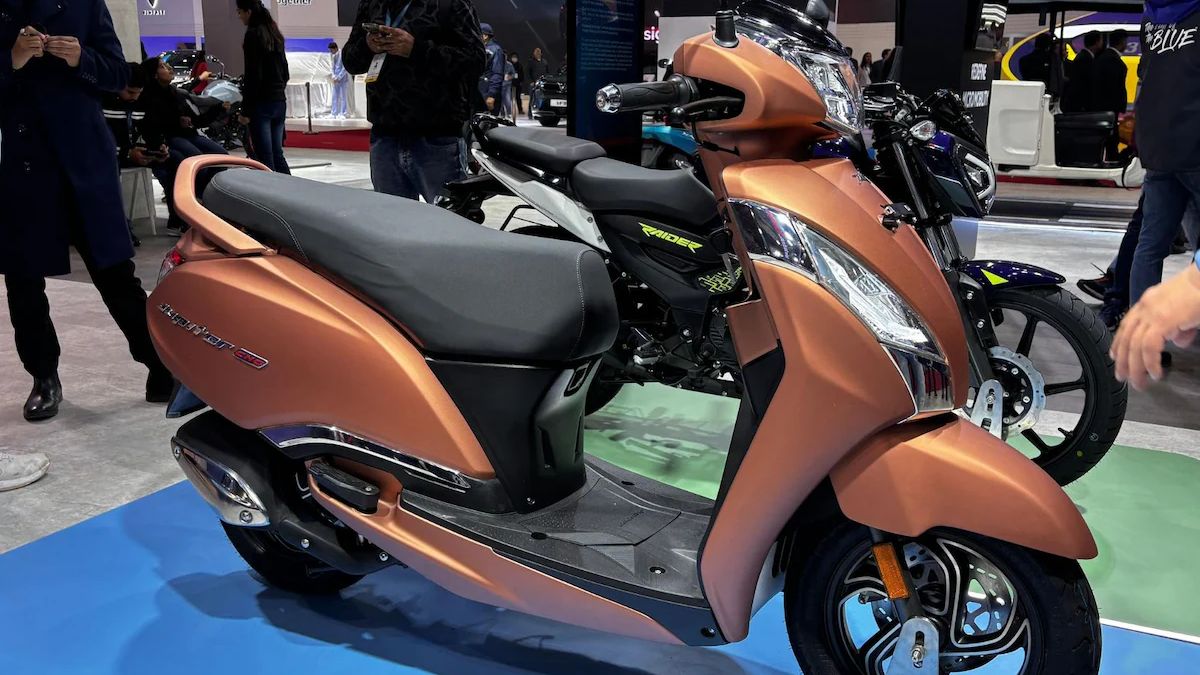 धमाल मचाने आ रही TVS की CNG Scooter, मिलेगी 226Km की दमदार माइलेज..